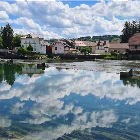 La Truite De La Loue Otel Quingey Dış mekan fotoğraf