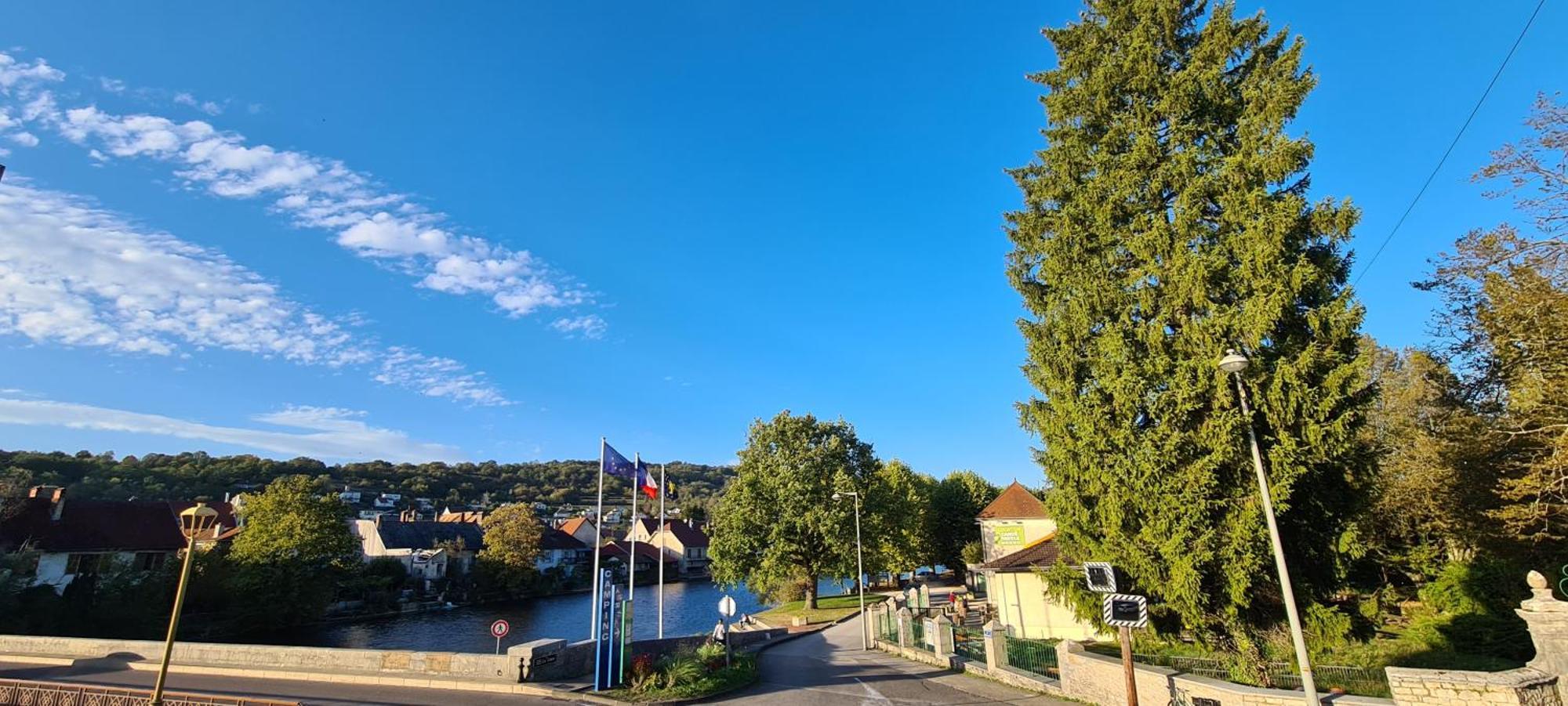 La Truite De La Loue Otel Quingey Dış mekan fotoğraf
