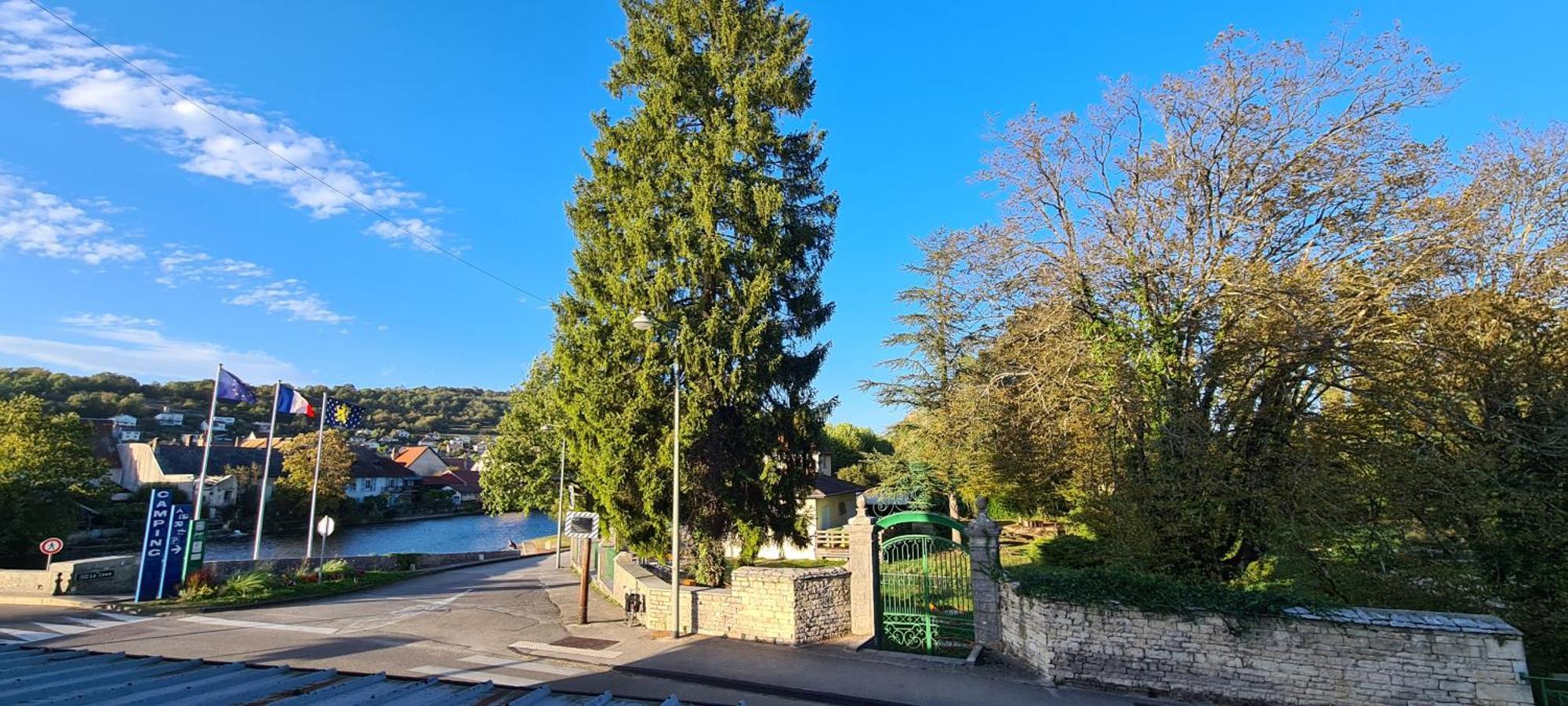 La Truite De La Loue Otel Quingey Dış mekan fotoğraf