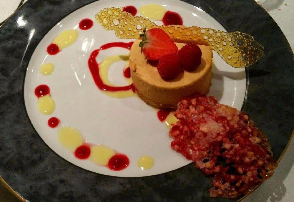 La Truite De La Loue Otel Quingey Dış mekan fotoğraf